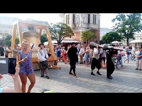 500 lecie Dzwonu Zygmunt. 13.07.2021 Pochód