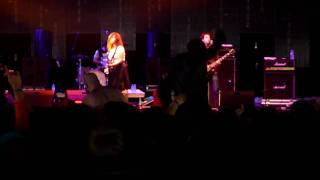 Fucked Up &#39;Vivian Girls&#39; John Peel stage Glastonbury Festival 2009 [1]