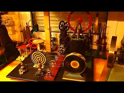 Reichelt Heißluftmotor u. 2 Zylinder Dampfmaschine Fa. Doll & Co., Stirling Motor