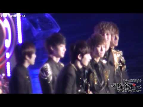 [FanCam] 120119 Boyfriend at 21st Seoul Music Awards - Rookie Award