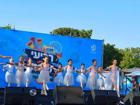 תצוגה מקדימה של סרטון בלט
