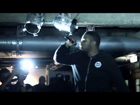 Rae -  Vlog 3 {NewLDN Live Performance}