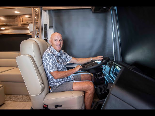 Preview image of 2022 Newmar Ventana 4326 (17N221090) youtube video