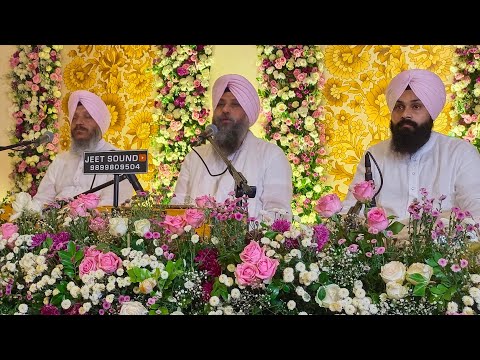 Bighan Na Kou Laagta // BHAI SATVINDER SINGH HARVINDER SINGH JI DELHI WALE