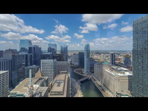 A 3-bedroom, 3-bath, unit 5503, at the Loop’s lavish OneEleven tower A 3-bedroom, 3-bath, unit 5503, at the Loop’s lavish OneEleven tower