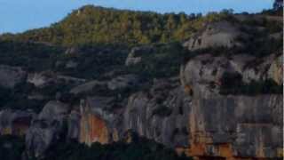 preview picture of video 'Presa de Margalef del Montsant  (Priorat) Tarragona'