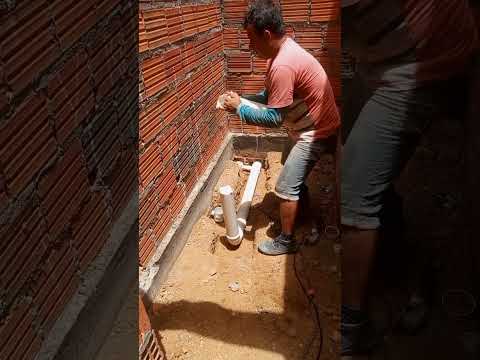Como fazer uma tubulação simples e rápida de um banheiro