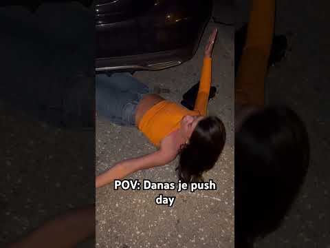 Gym bro ne riskira😎 #scrbaksaurus #saurusgang