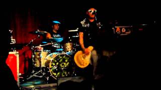 Left Alone- Heart of Mine  9/23/10 Cleveland, Ohio