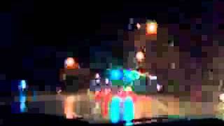 Wow i like this rain lol