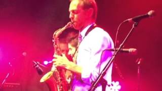 Gare Du Nord - A beautiful day (live at Kroepoekfabriek)