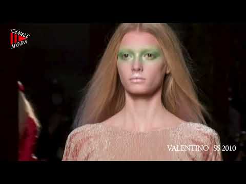 VALENTINO Haute Couture Spring Summer 2010 Paris 4K - Canale Moda