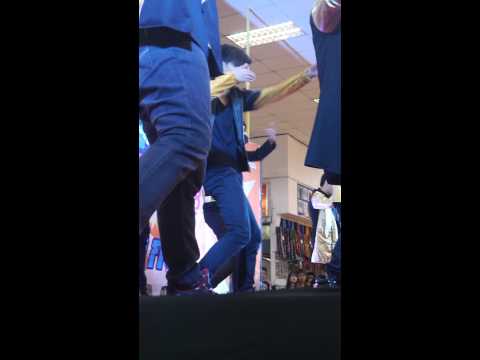150516 Fancam Gel Brute cover K-POP @TAWANNA BANGKAPI (final)