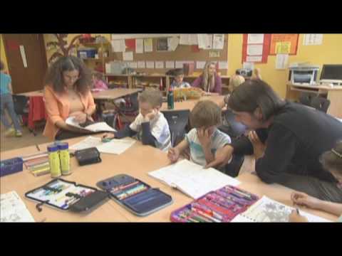 download lagu mp3 mp4 Sophie Scholl Schule Gieen, download lagu Sophie Scholl Schule Gieen gratis, unduh video klip Sophie Scholl Schule Gieen