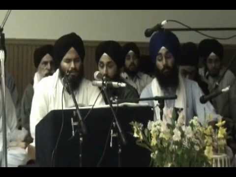 Bhai Vijayant Singh Jee (Toronto) -Syracuse Samagam November 2005.