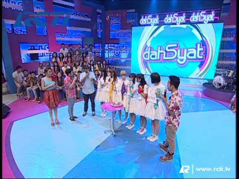 Girl Band Jepang 'Dempagumi' - Dahsyat 30 Nov 13