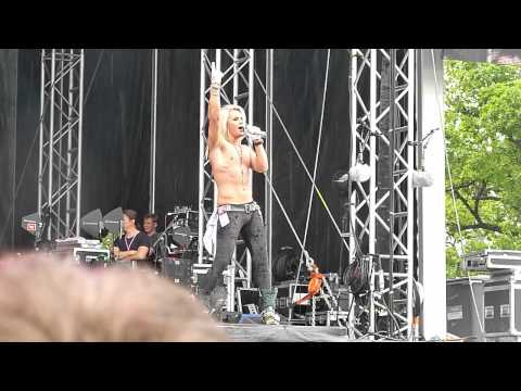 Reckless Love - On The Radio @ Helsinki-Päivän Konsertti, 12.06.2012, HD Quality