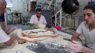 preview picture of video 'Handmade Authentic Natural Cotton Candy: Ghazl el Banet Production'