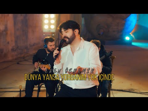 Dünya Yansa Yorganım Yok İçinde - Eren Özdemir (4K Live Akustik Video)