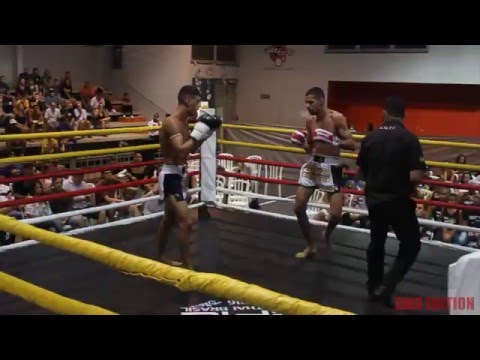 1º Epic Muaythai Brasil - Semi - Julio Lobo (Cazolari Boxing) x Alexander "Costela" (Inside) 65Kg.