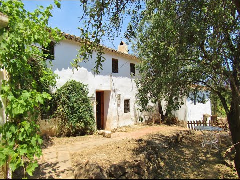 AX1070 - Casa Eden, small cortijo near Comares