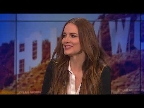 download lagu mp3 mp4 Saffron Burrows, download lagu Saffron Burrows gratis, unduh video klip Saffron Burrows