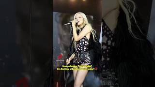 Download lagu Rosé serving vocals with the first live of ‘Dance all night’ in London D-1! #rosé #blackpink mp3