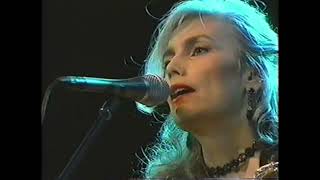 Beneath still waters - Emmylou Harris - live in Nashville 1995