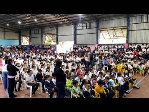 Carazo da la bienvenida al año escolar 2026 con el retorno a clases