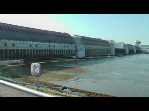 Das Eidersperrwerk bei Tönning