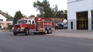 preview picture of video 'Sandwich Engines 420 & 425 Responding to Structure Fire'