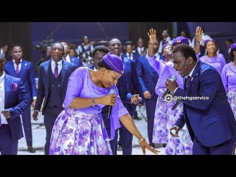Electrifying Praise Medley by RCCG Praise Team @ the 71st Annual RCCG Convention Friday Day 5