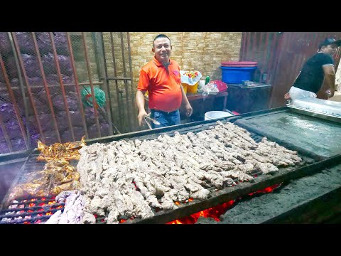 The Ultimate FRITANGA TOUR in Managua!! Carne Asada, Fried Cheese & Spicy Smoothie in Nicaragua!!
