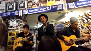 Coldrain's acoustic set in Banquet Records