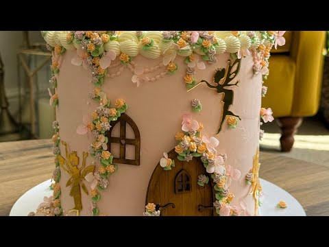The cake that finally got me to make my own Channel🥰🌸💕🌷✨🧚‍♀️🍄 