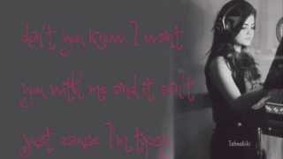 Lucy Hale - Kiss Me (Lyrics) live version
