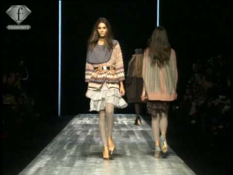 fashiontv | FTV.com - MISSONI FW FALL WINTER MILAN WOMEN 2006\2007