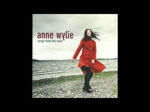 Anne Wylie The Bonny Swans