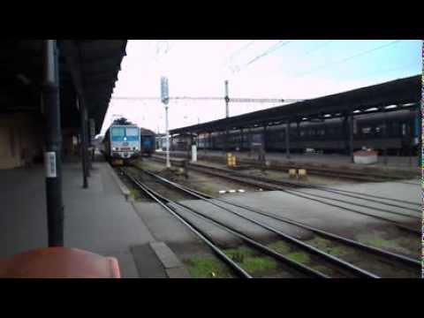 Odjezd vlaků R 756 (ČD 362.052) a R 757 (ČD 362.046) - Plzeň hl.n., 23. 11. 2013