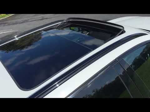Video of BMW 530d Estate M-Sport / Huge spec