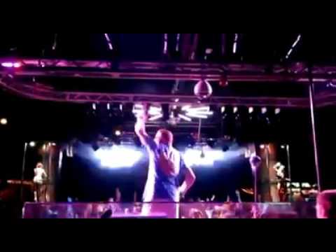 Sektdusche Mega Arena im Mega Park Mallorca 2015 mit DJ Banjee