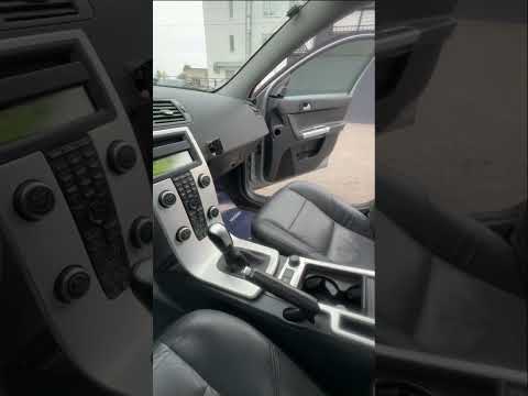 фото volvo v50 i рестайлинг 0