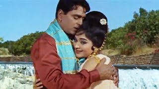 Download lagu Itna Hai Tumse Pyar Mujhe Classic Romantic Hindi S... mp3