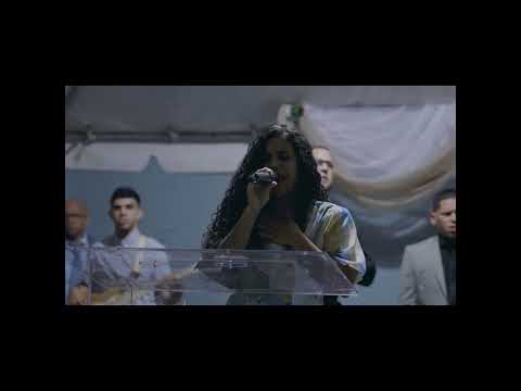 Karen Figueroa - Tu amor y tu misericordia.