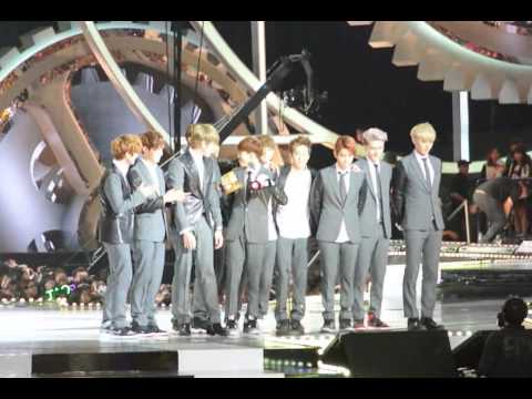 [fancam] 131122 Mnet Asian Music Award MAMA2013 EXO Album of the year