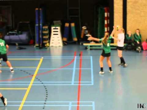 Competitewedstrijd HKC A1 - Vriendenschaar A1   (7 januari 2011)  [Fragment 8]