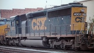 preview picture of video 'CSX 911 & SD40-3 in Baltimore City Light Move'