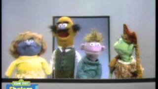 Shalom Sesame: Classic Mischpacha &quot;The Family Song&quot;