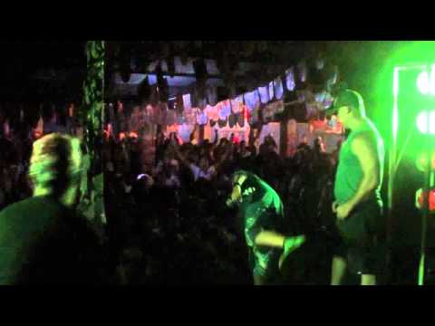 YURI BH E MC LEOZINHO AO VIVO EM RECIFE-PERNAMBUCO - DIA 16/01/2012