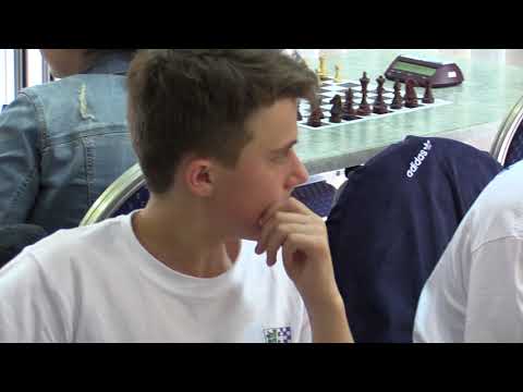 CH14 9.3.  Michal Sobek - Ondrej Vadila 1/2:1/2